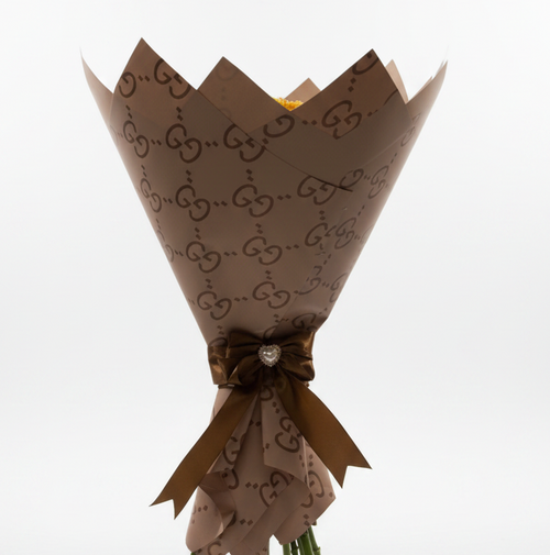 25 Natural roses Gucci